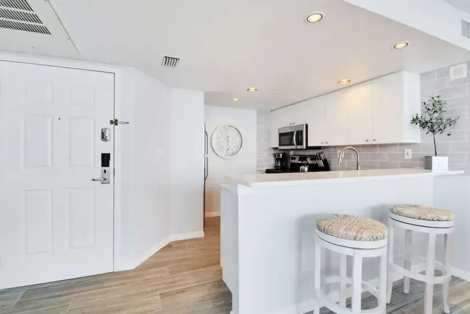 Lovers Key Resort 504