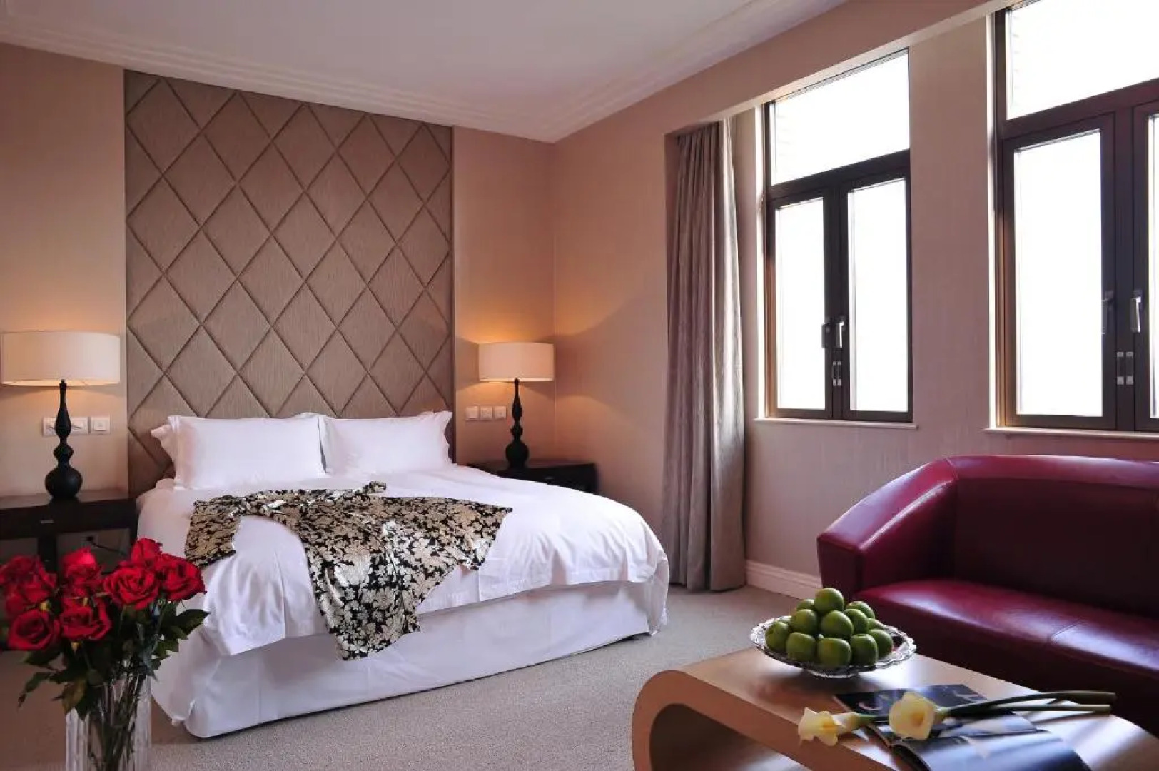 Отель Broadway Mansions Shanghai