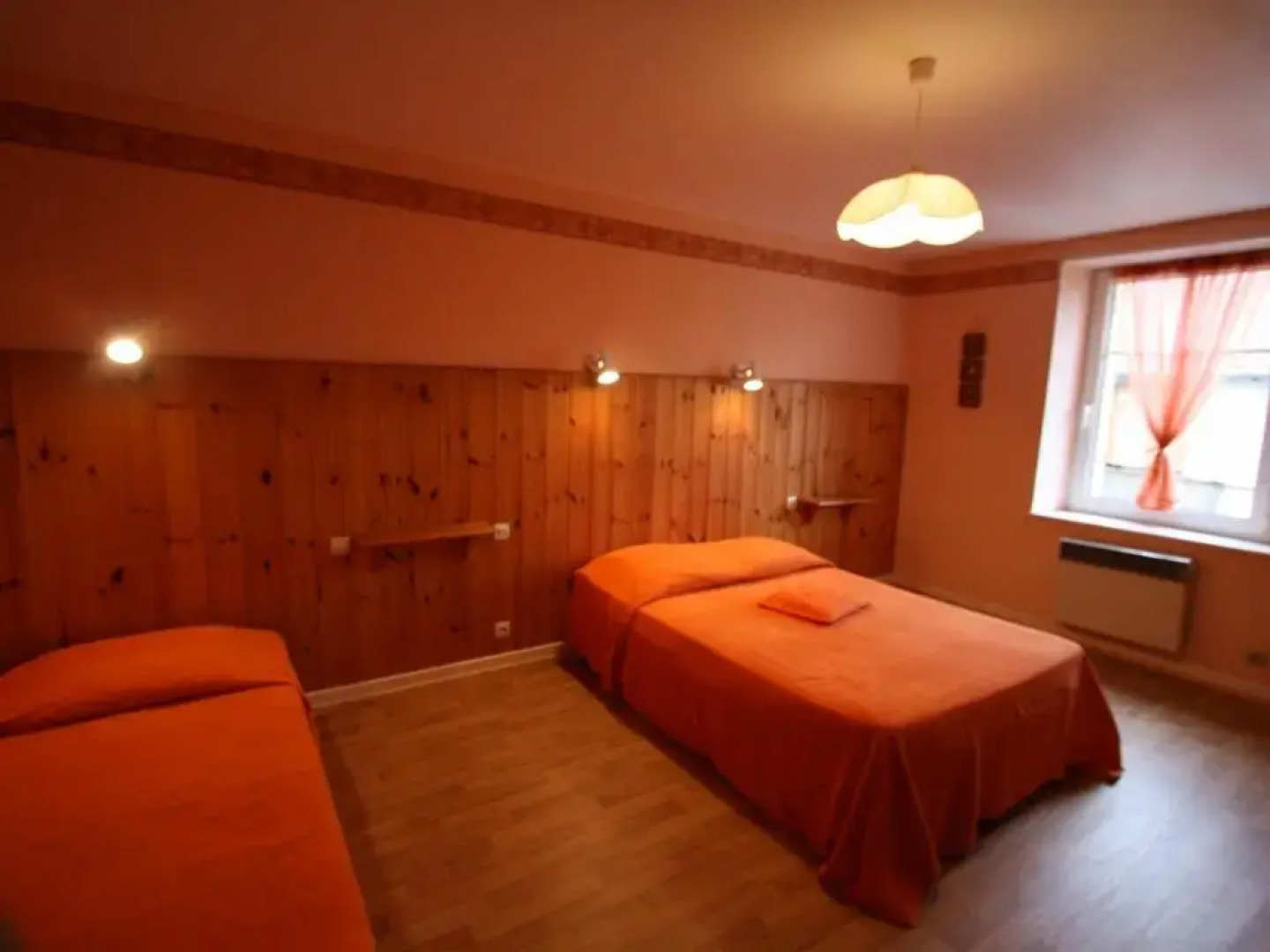 Gîte Granges-Aumontzey-Granges-sur-Vologne, 3 pièces, 4 personnes - FR-1-589-109