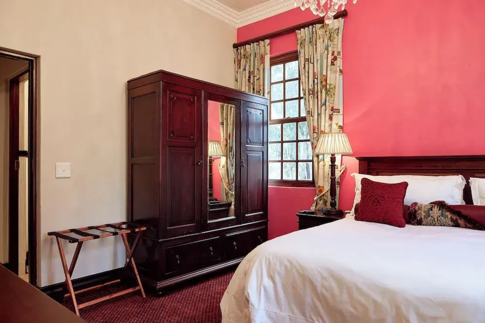 Bergview Farm Cottages by First Private Stays