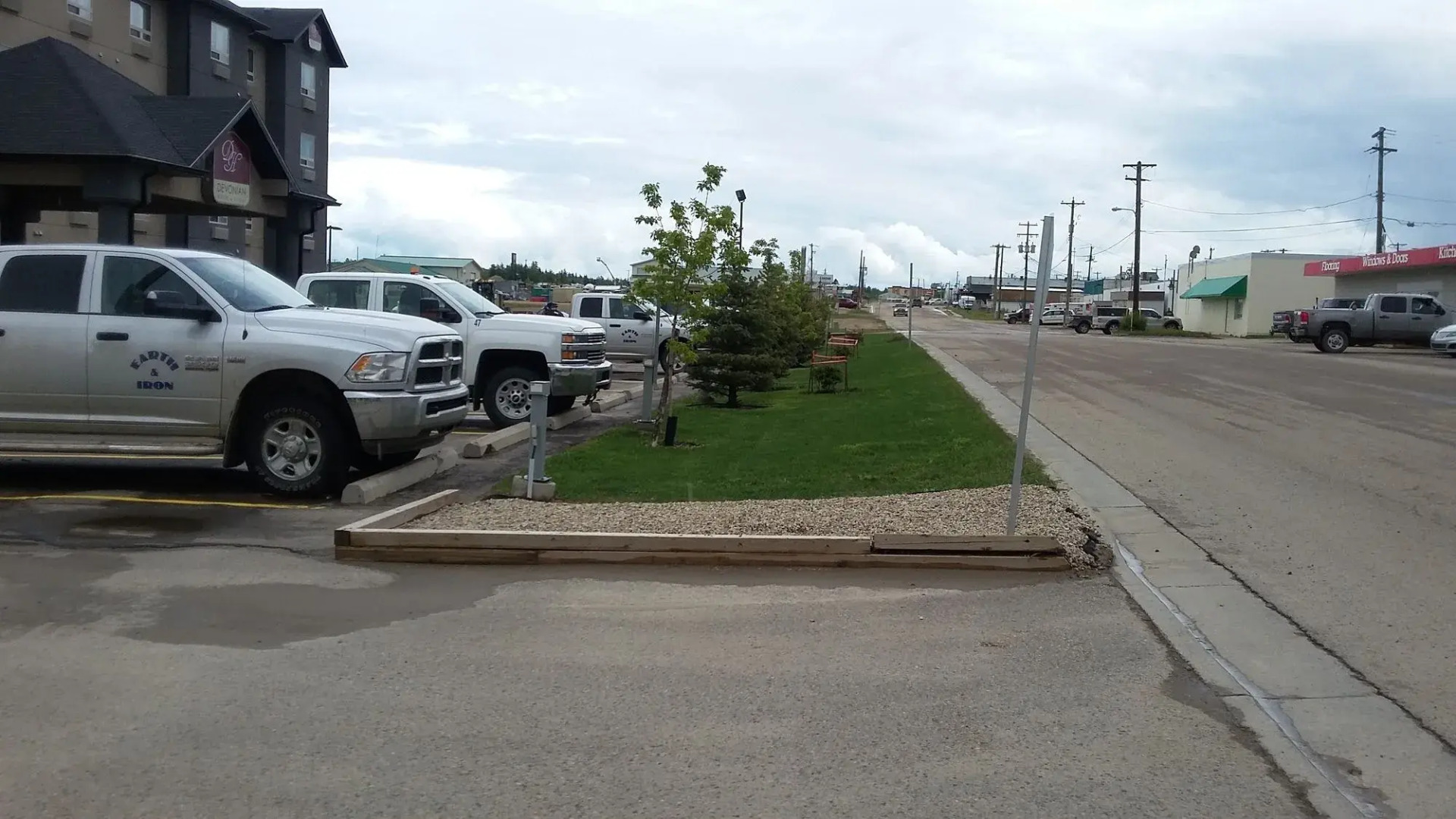 Devonian Hotel & Suites