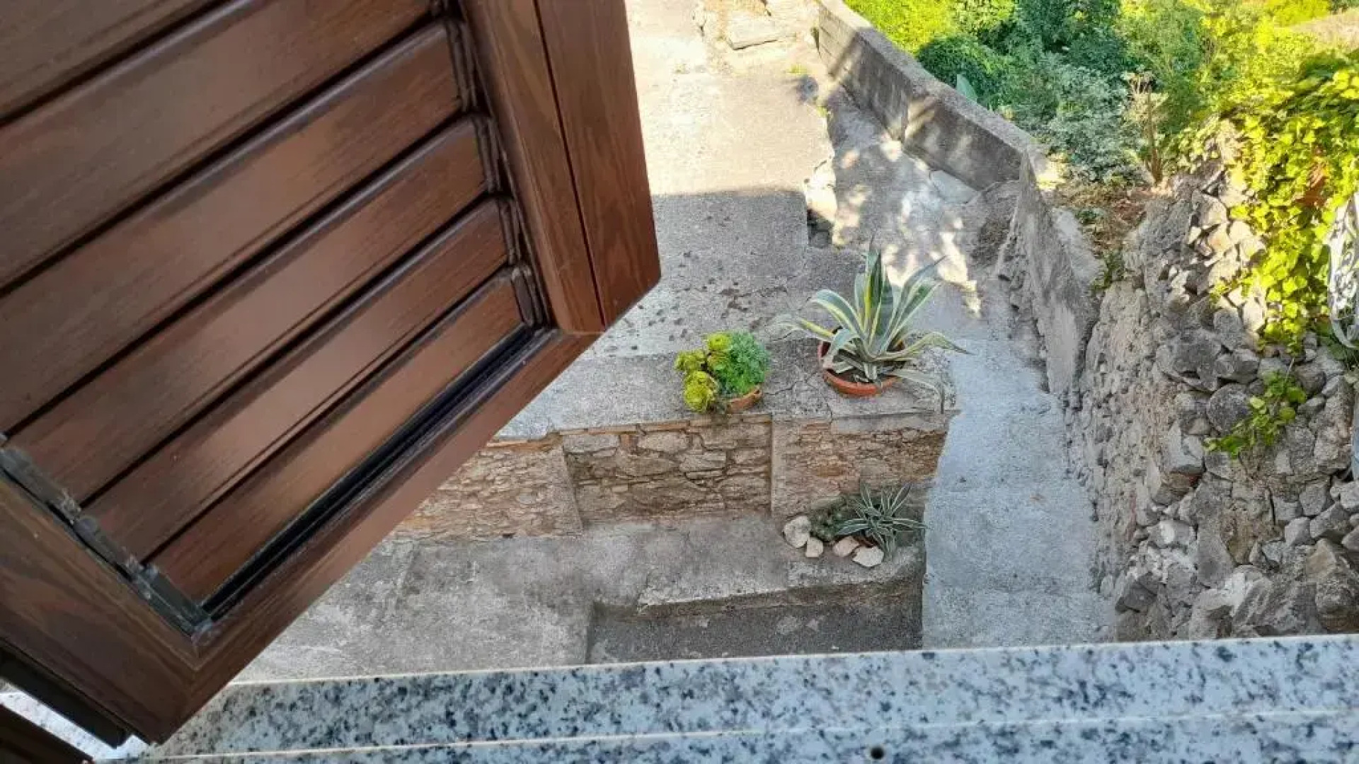 Zephyros - Vivere Il Mare E la Storia Del Borgo