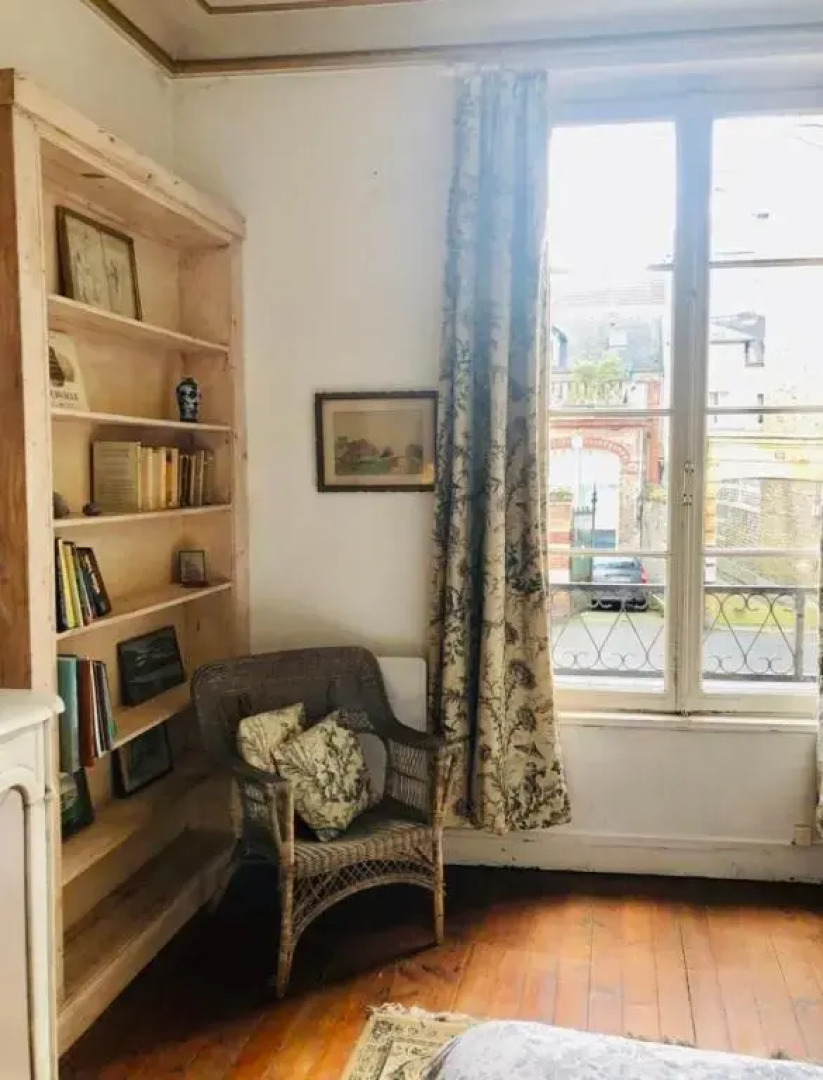 Dieppe centre charming spacious home for 2-8 guests