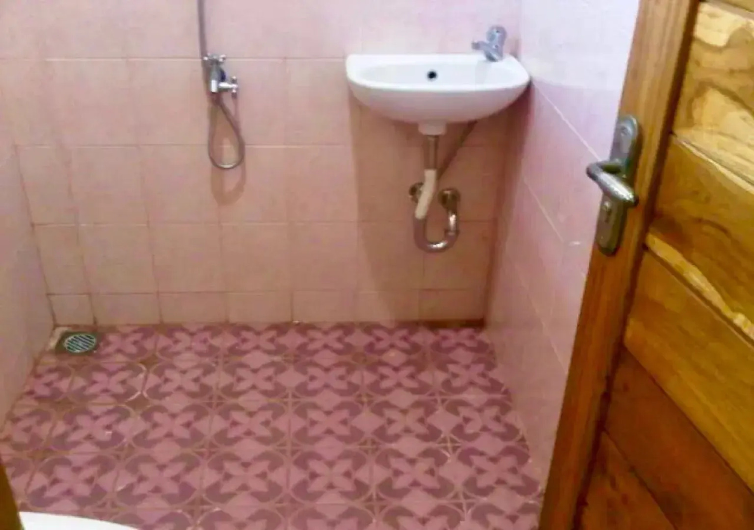 Bhujangga's Village RedPartner