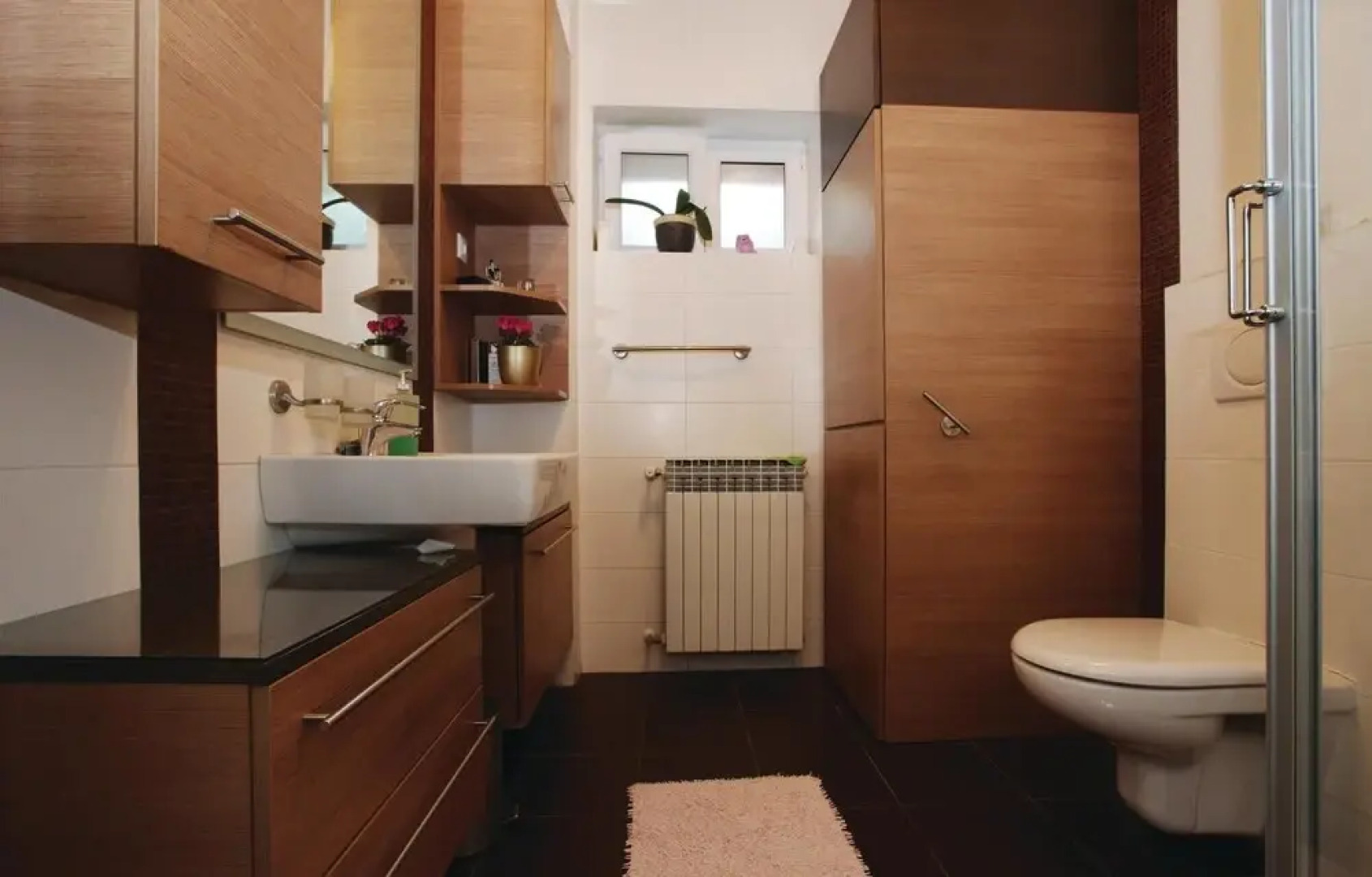 Beautiful Home in Kastel Gomilica With Jacuzzi, Wifi and 8 Bedrooms