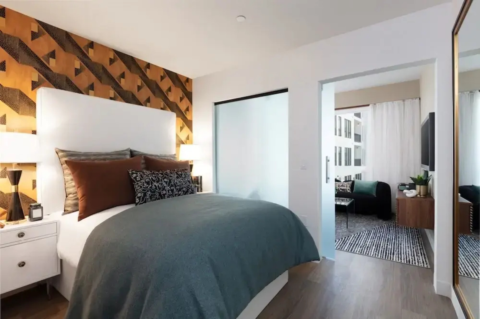 Vasara Menlo Park Condos