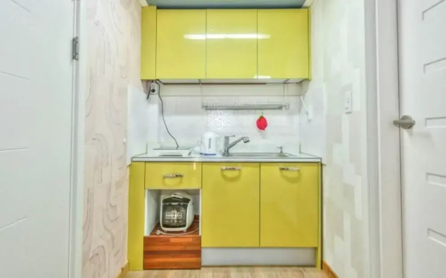 Gangneung Gyeongpoeui Hyuil Pension