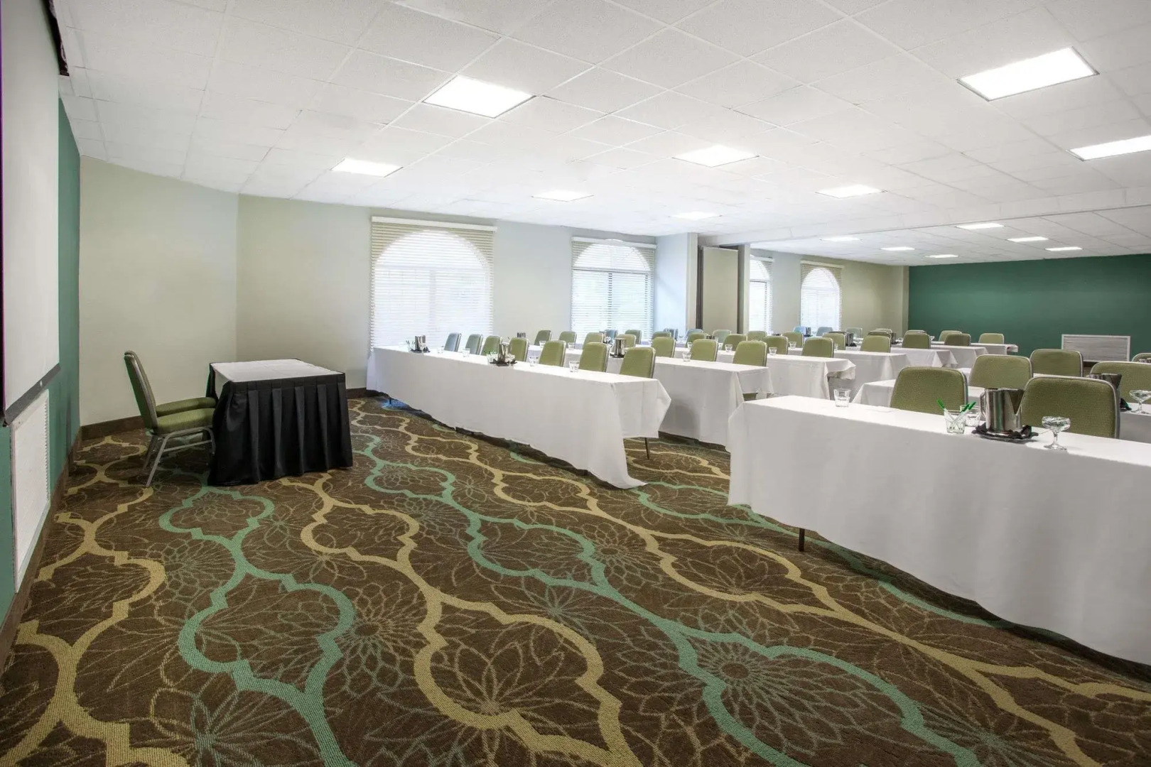 Wyndham Garden Lafayette