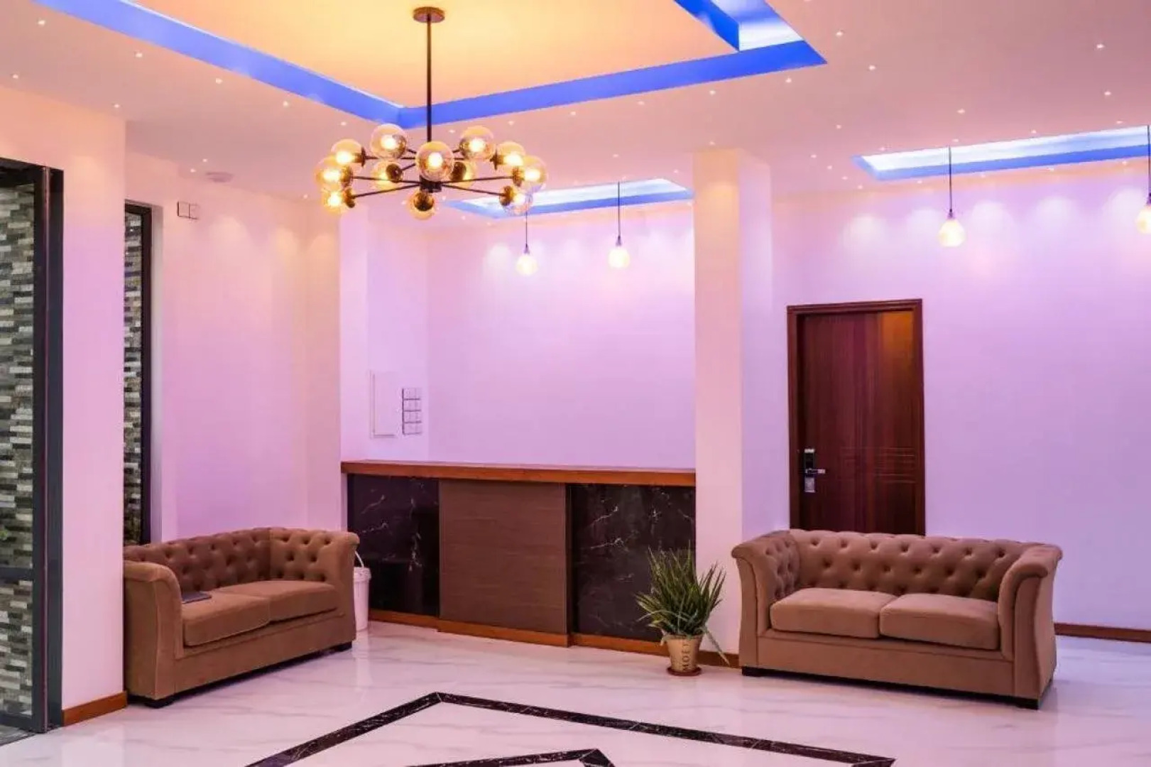 Ari Grand Hotel & Spa