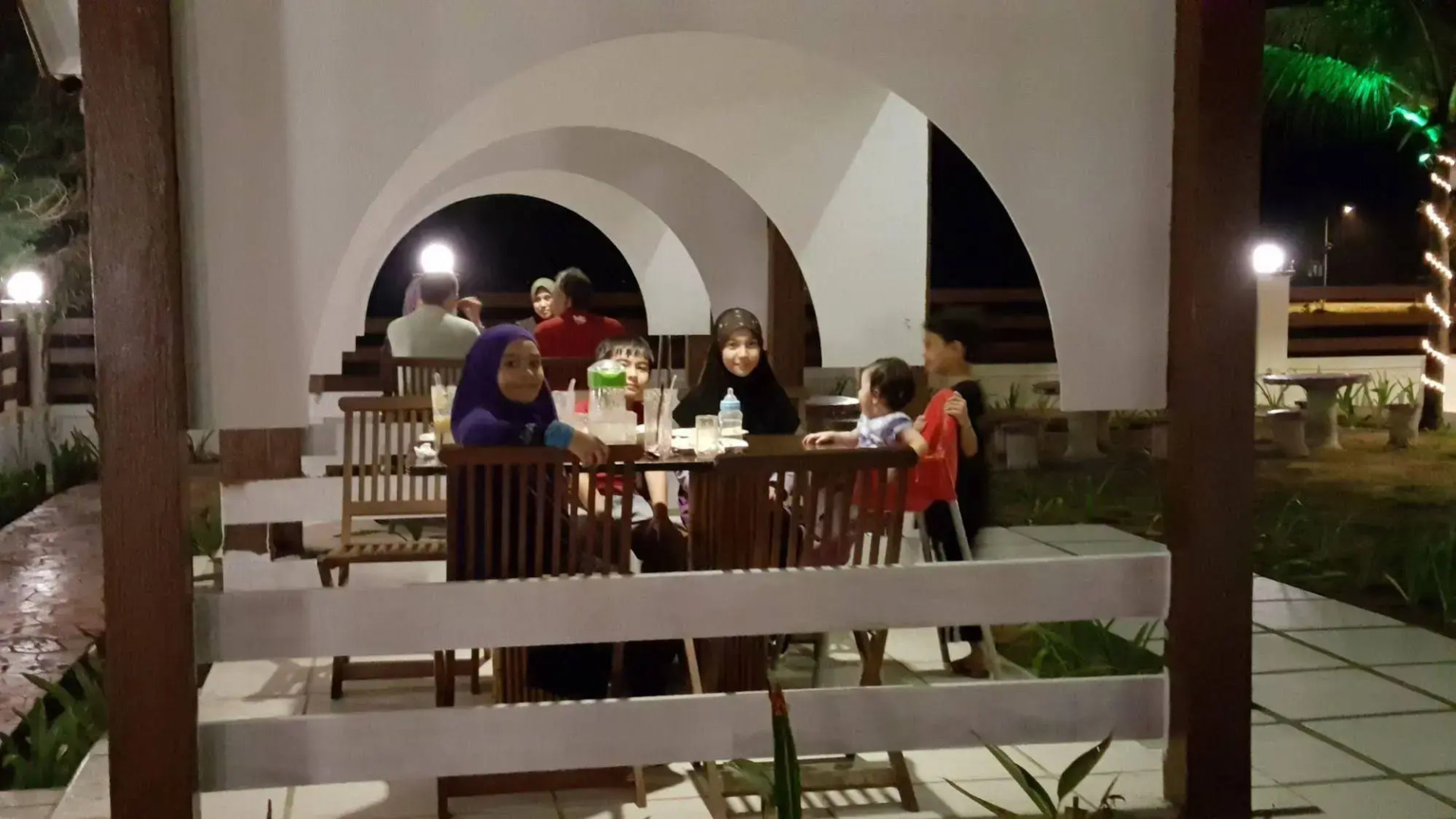 AlSafina Kijal Beach Resort & Restaurant