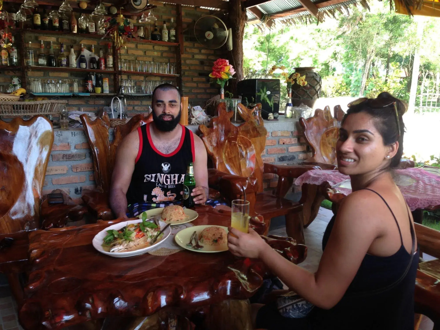 The Lazy Bar And Guesthouse