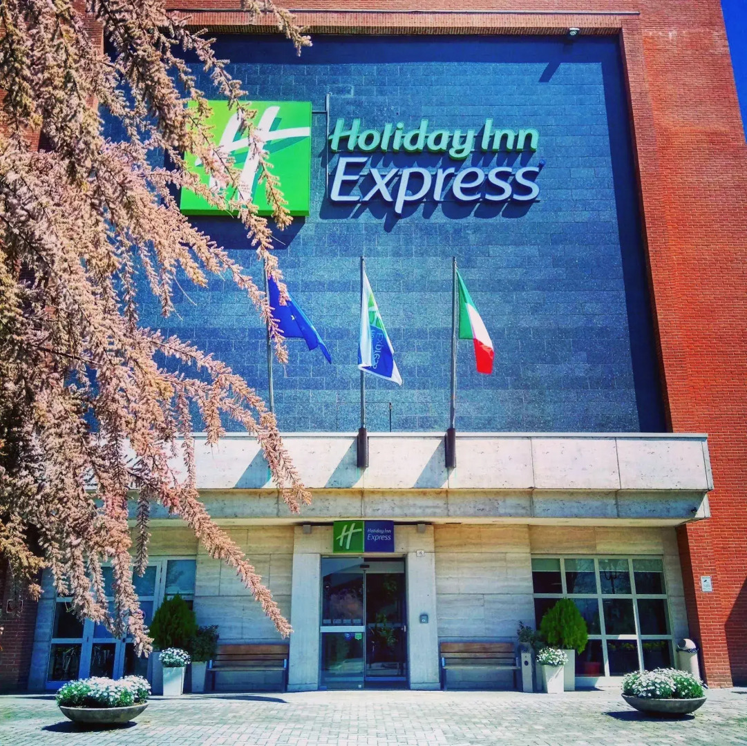 City Hotel & Suites Foligno