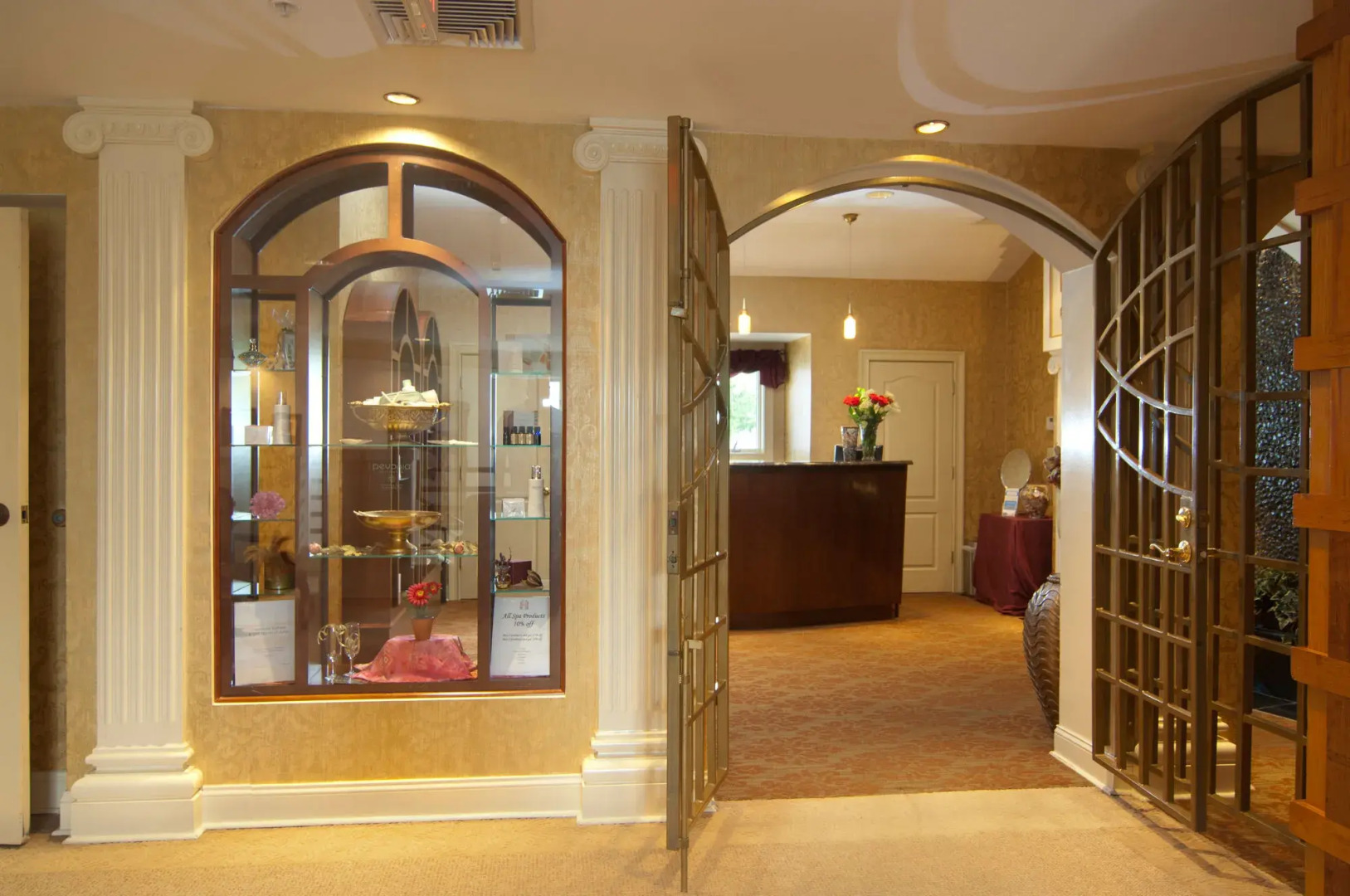 Water's Edge Resort & Spa