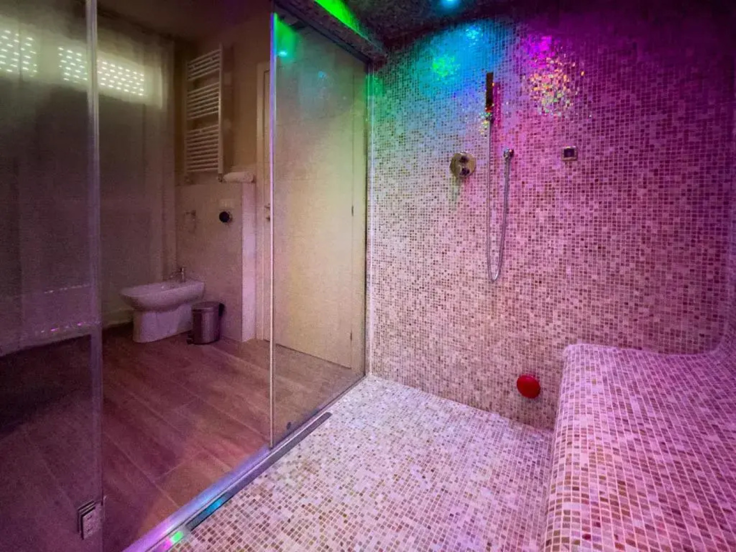 4 Star Bologna Train Station - Self Check-In