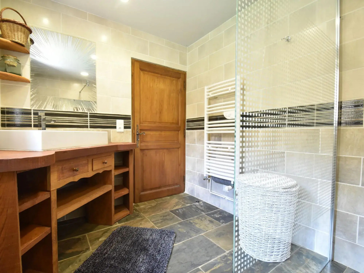 Superb Holiday Home in Busse With Swimming Pool