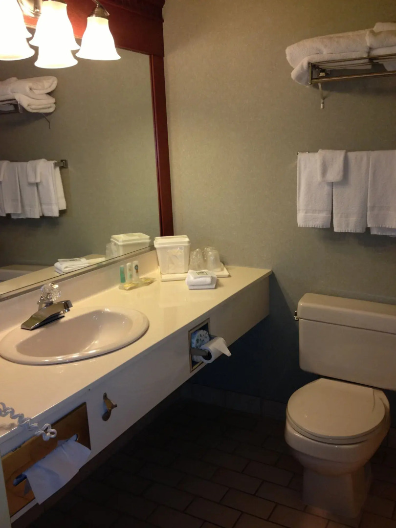 Quality Inn & Suites Bay Front