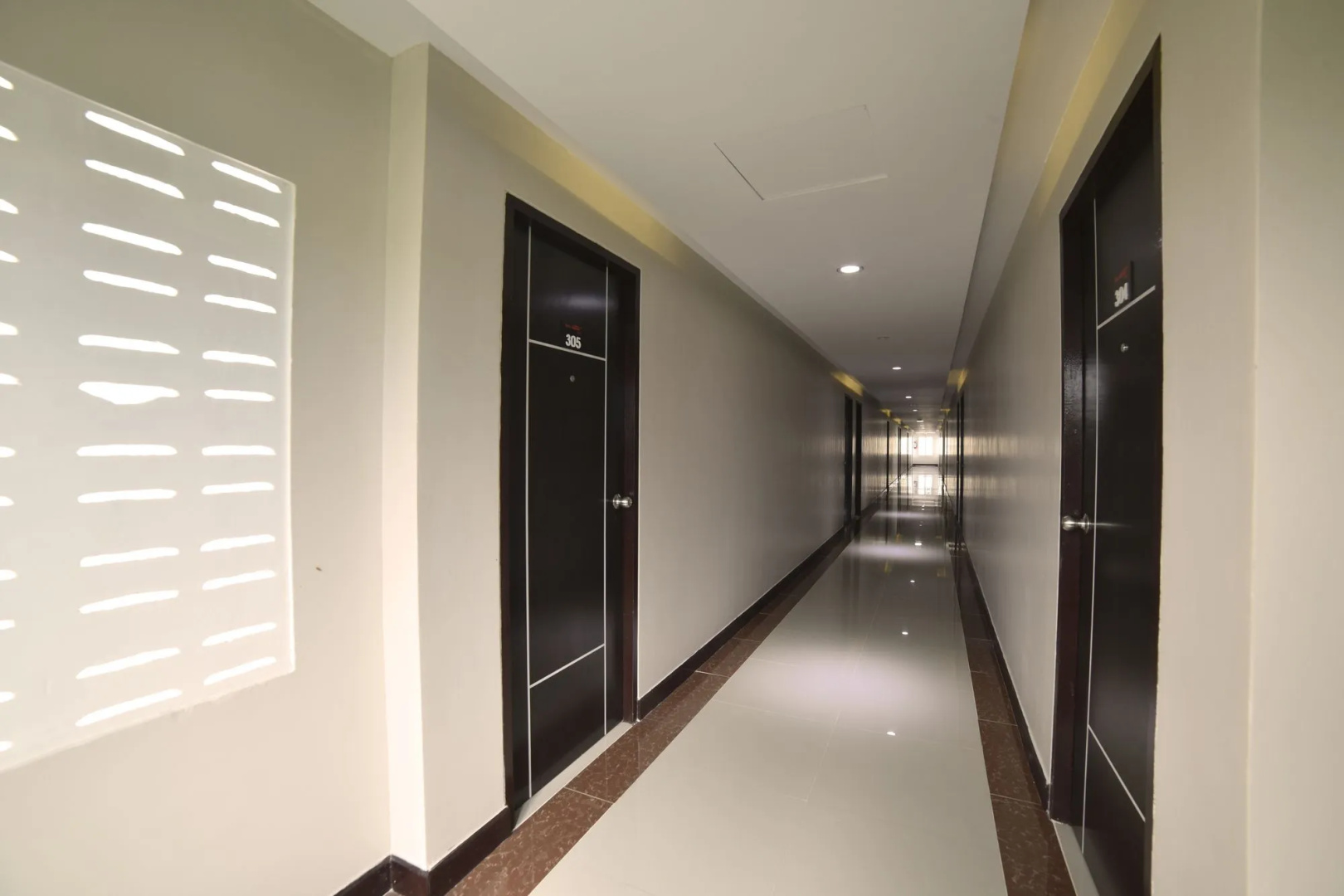 Gold Airport Suites
