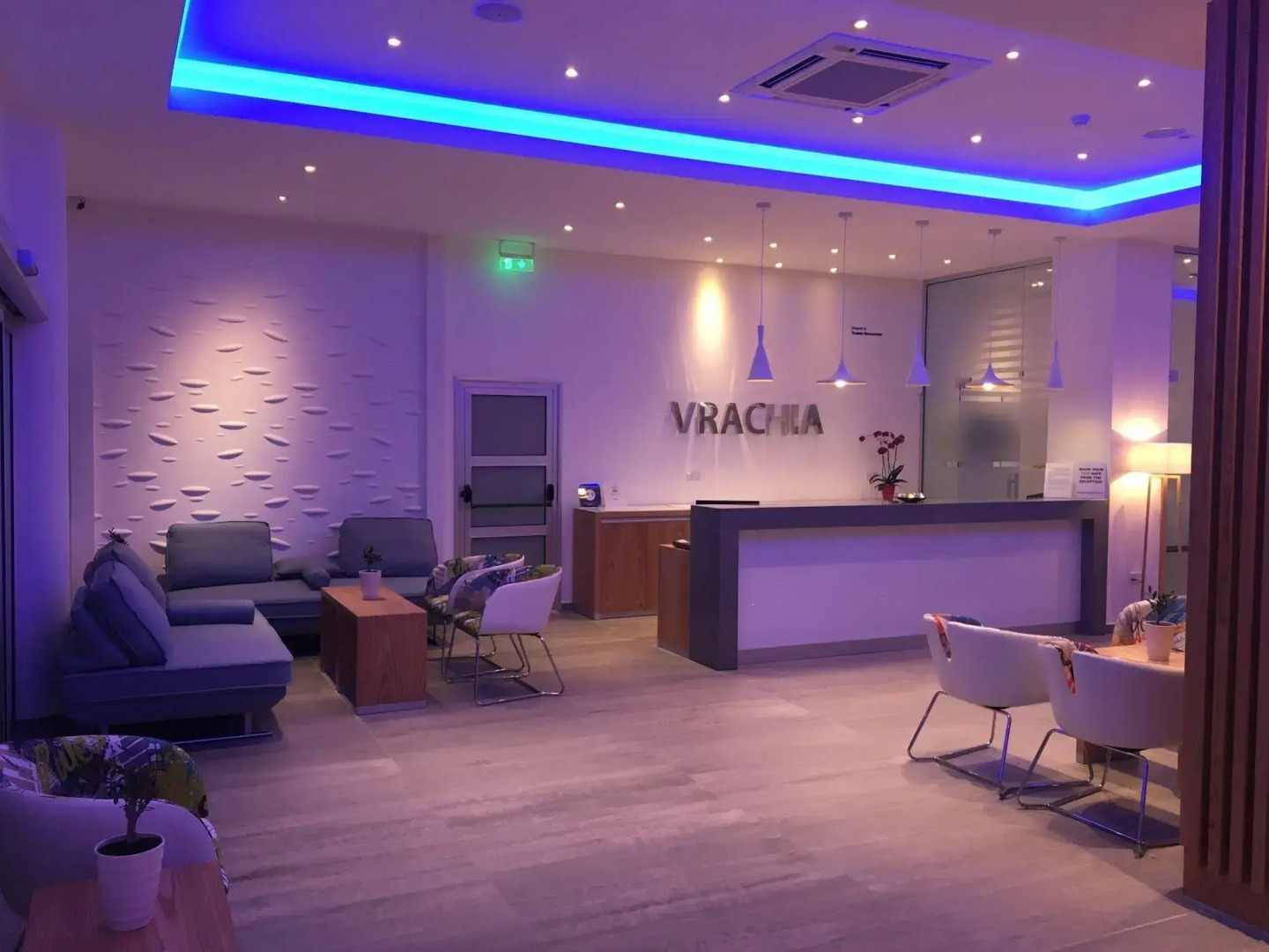 Vrachia Beach Hotel & Suites - Adults only