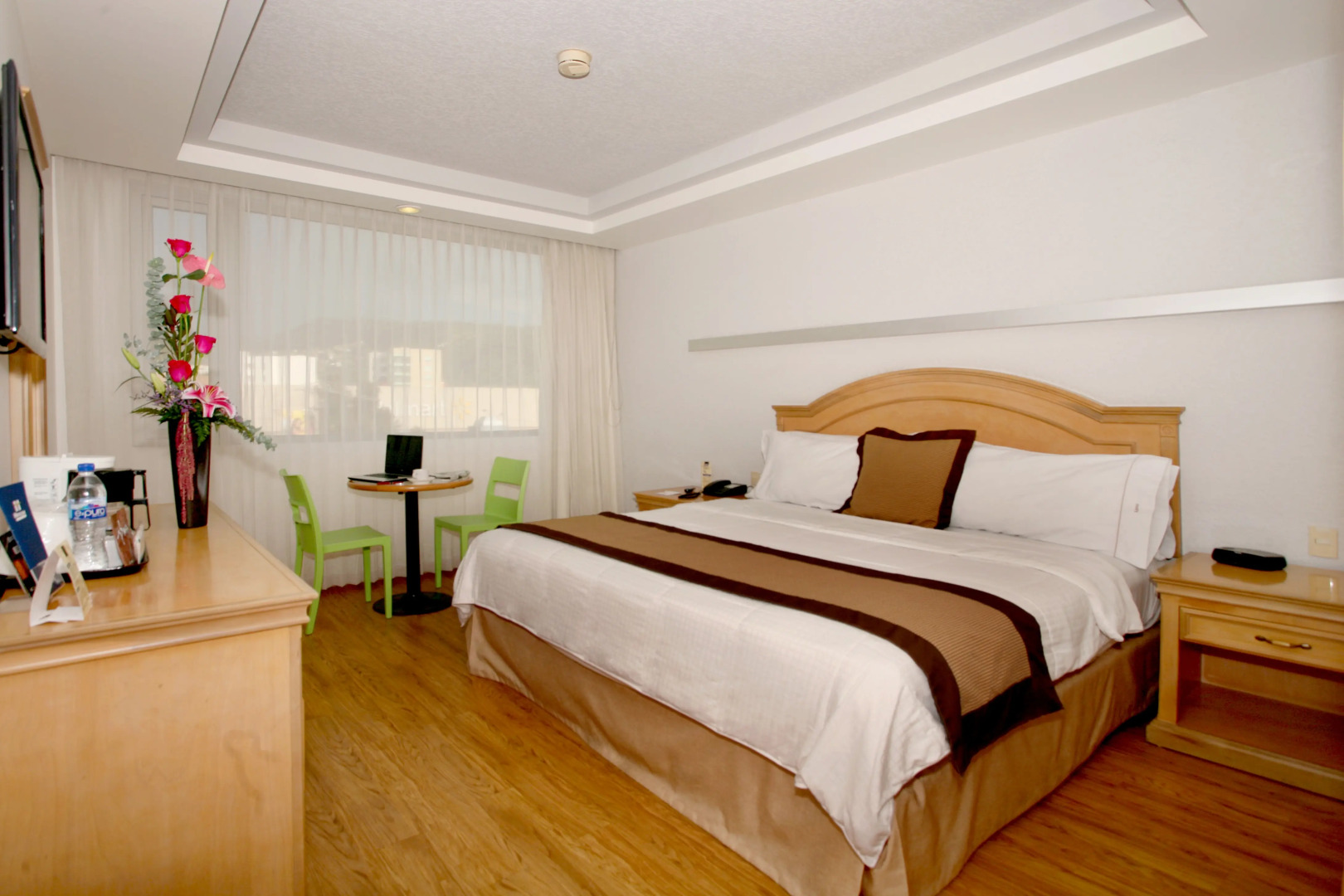 Hotel Horizon and Convention Center