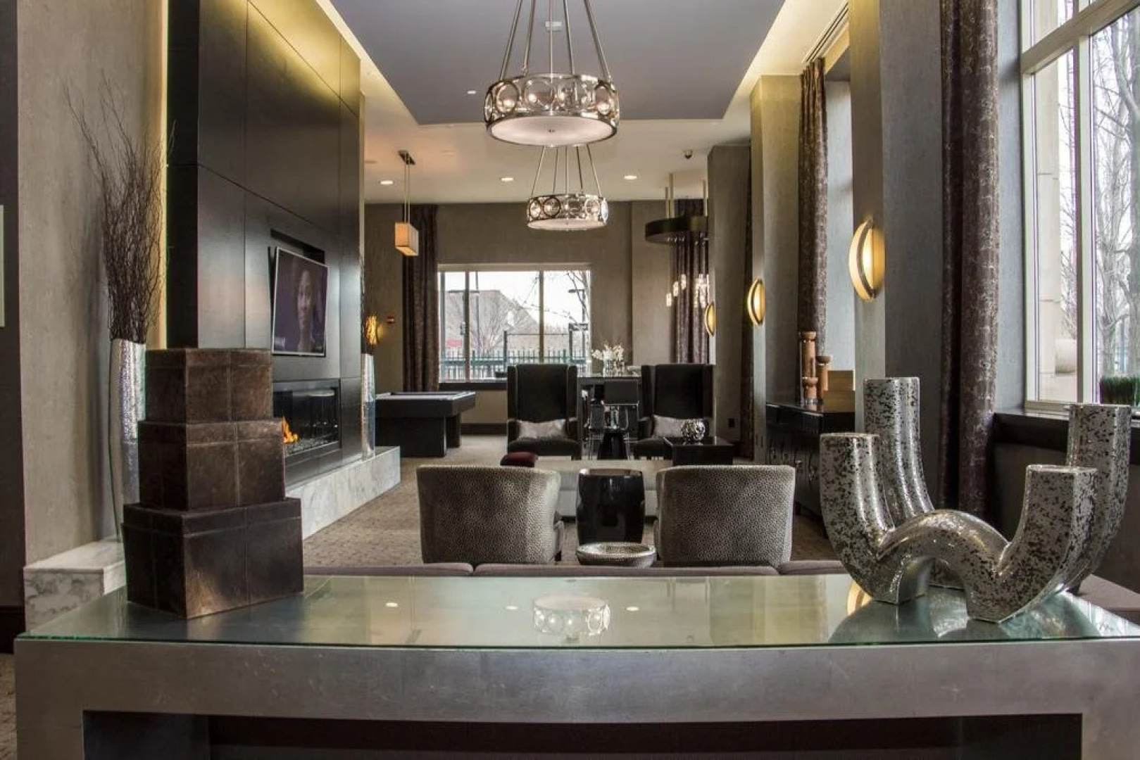 New York Area Modern Suites