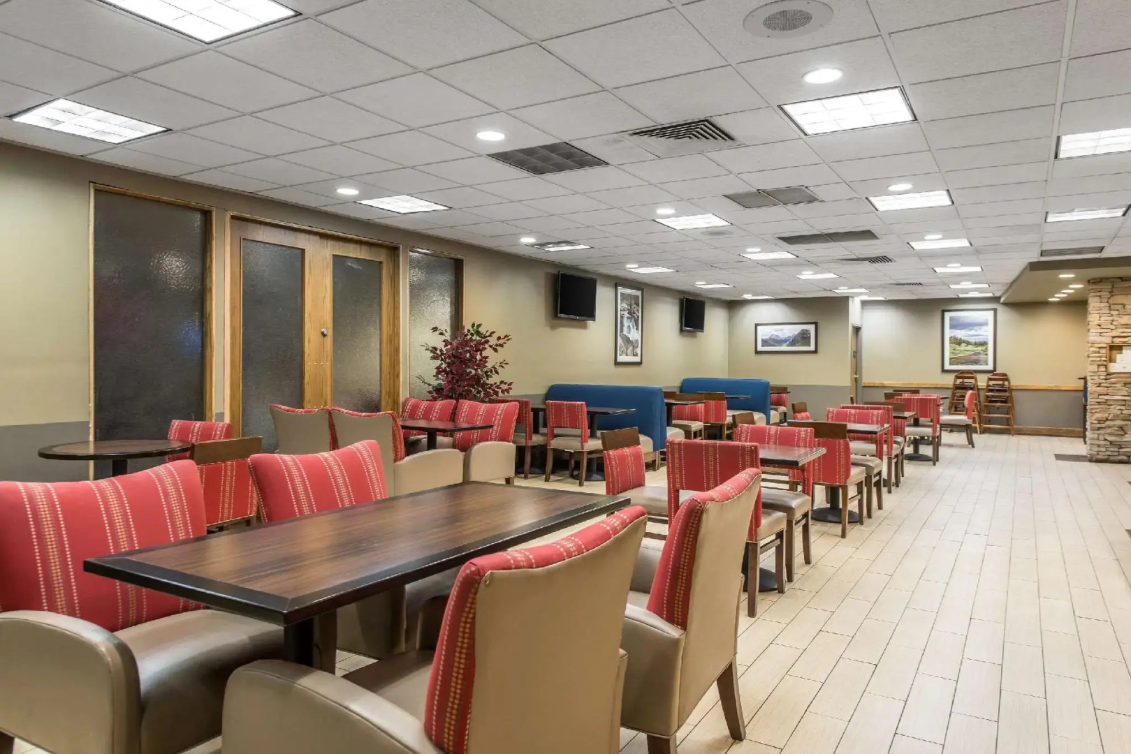 Holiday Inn Express Denver Central North by IHG