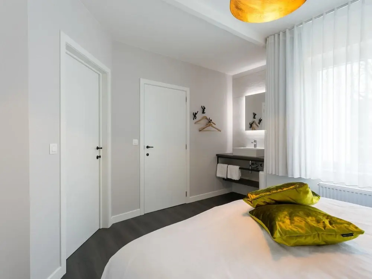 Upscale Mansion In Kluisbergen With Sauna And Terrace