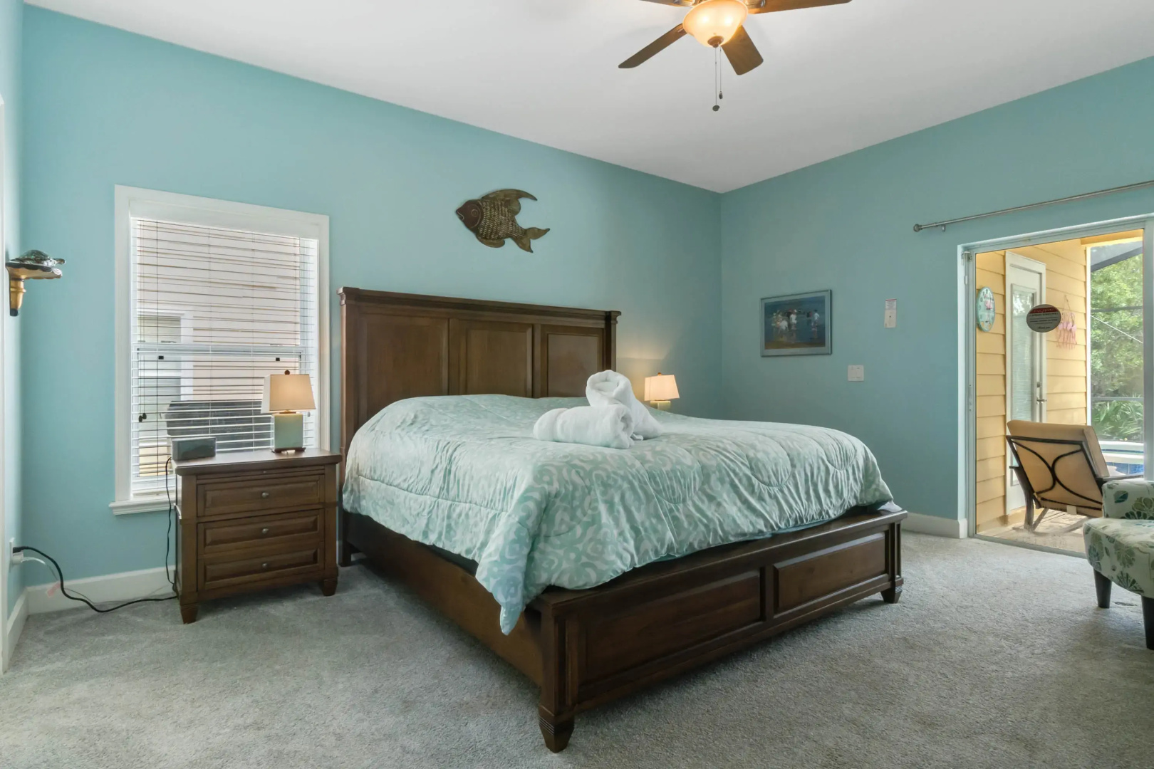 P2149VD - Newly renovated pool/spa home: 10 guests, Davenport, US