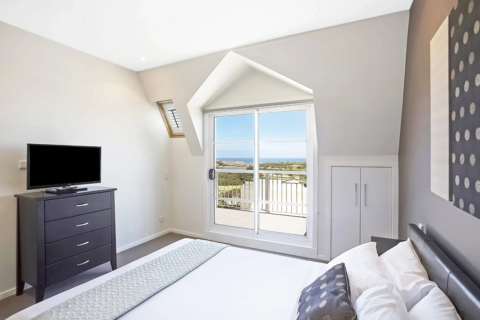 Deep Blue Hotel & Hot Springs