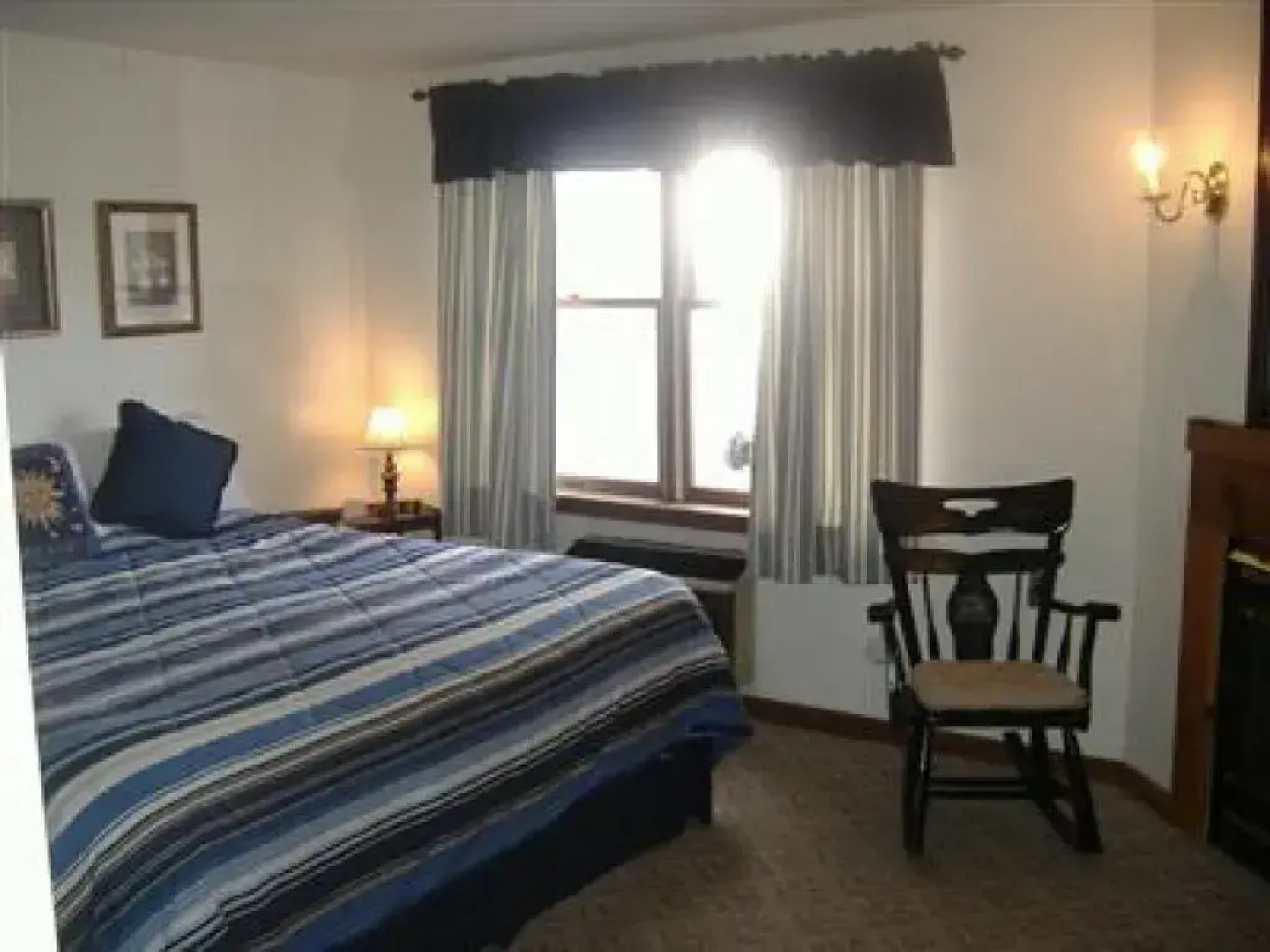 Sturbridge Country Inn