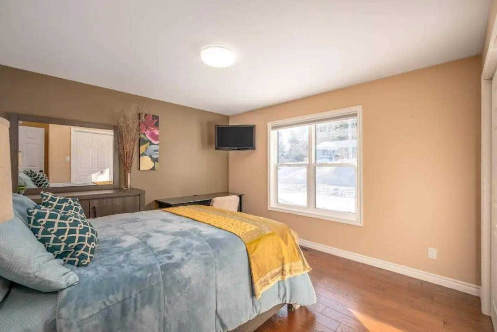 Shred Shed I Sled In & Sled Out I Patio & BBQ I TV