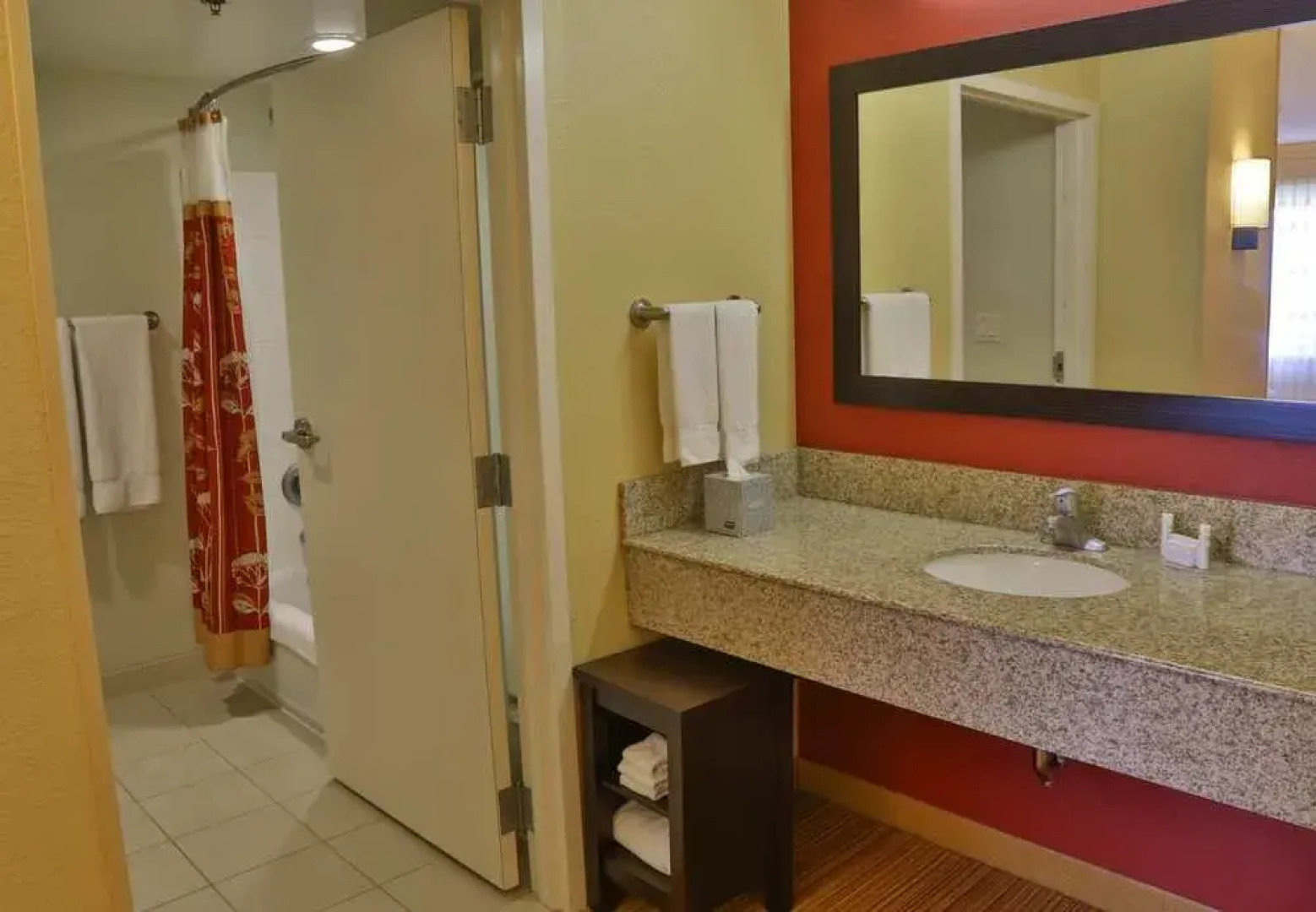 Courtyard Biloxi North/D'Iberville