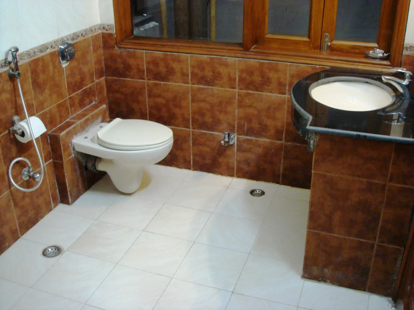 Kashish Residency & Banquet