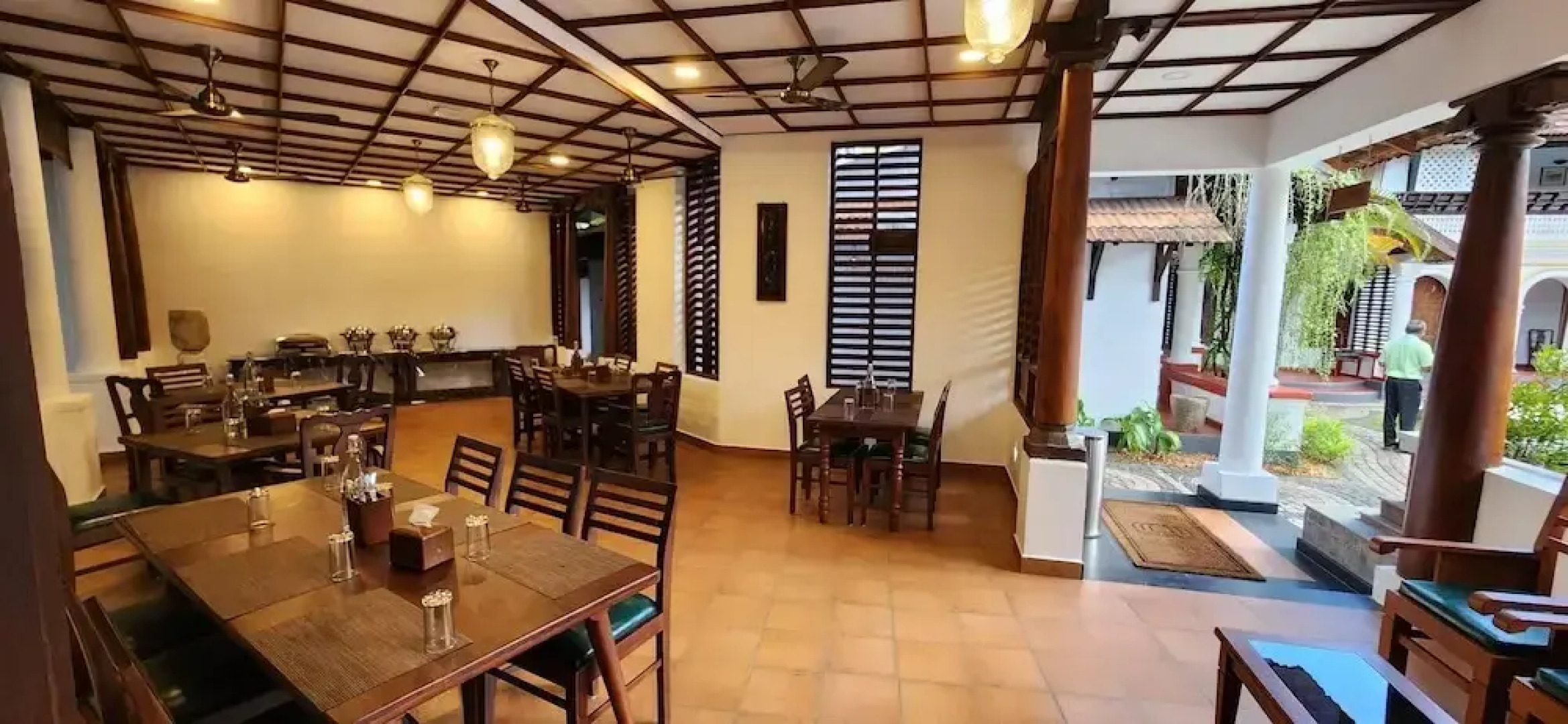 Kumarakom Tharavadu - Heritage Hotel