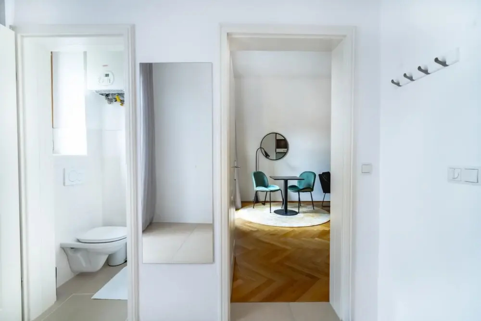 Apartment With Terrace King Bed in Krems Stadt