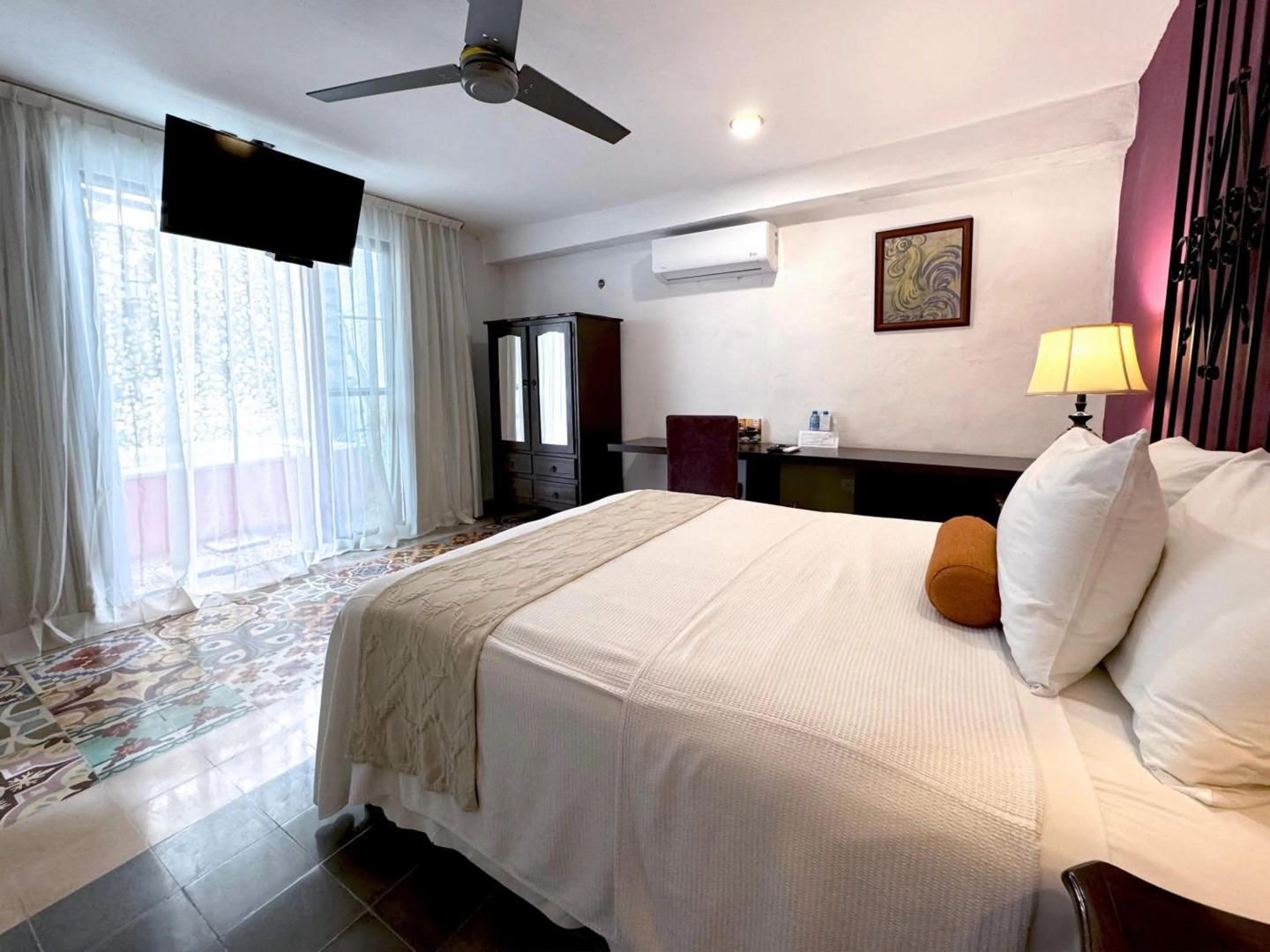 Art 57 Hotel - Adults Only