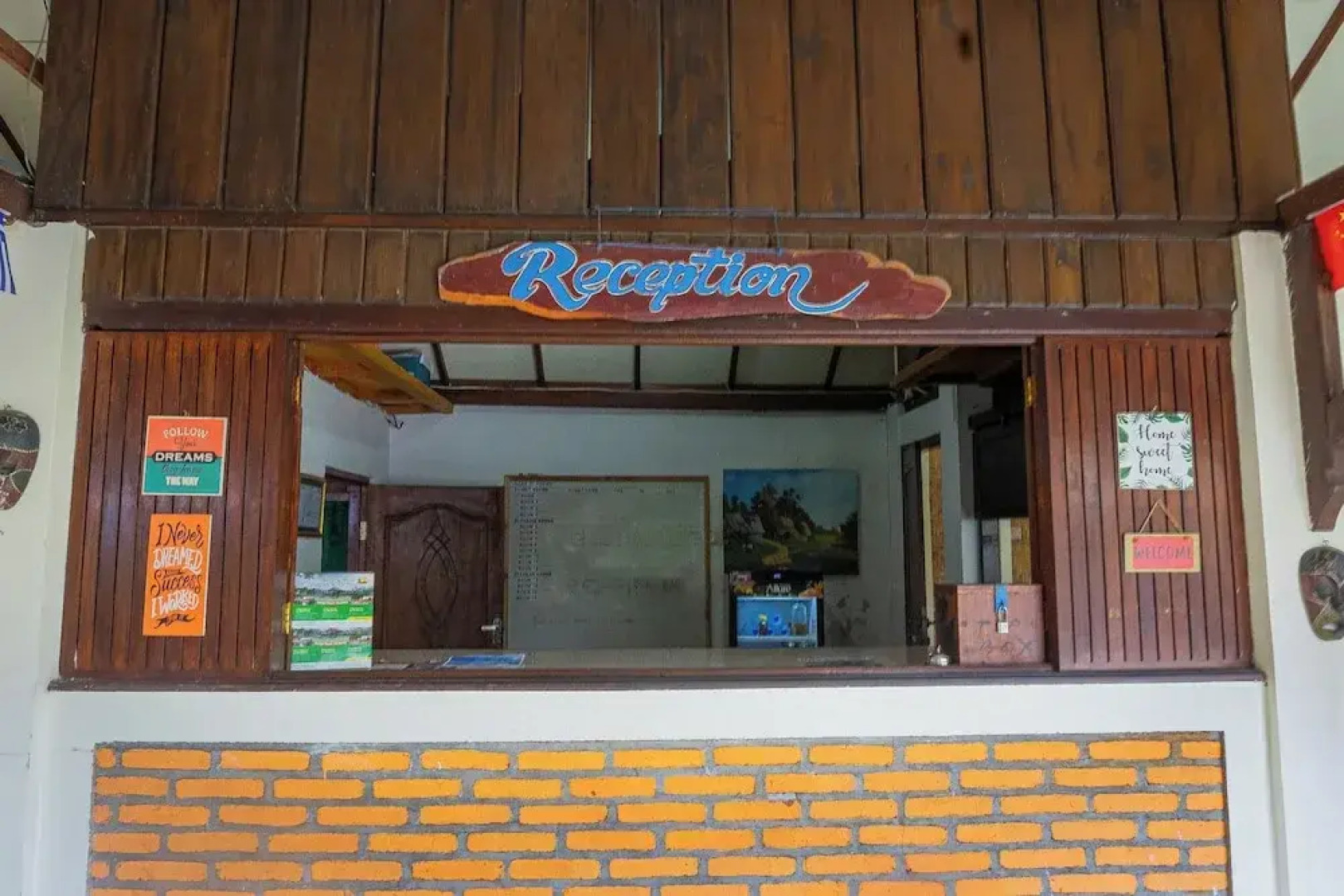 Green orry inn cafe & cottages