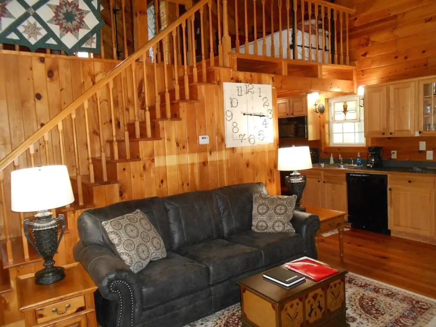 Cardinal Nest Cabin 80 2 Bedrooms 1.5 Bathroom Cabin
