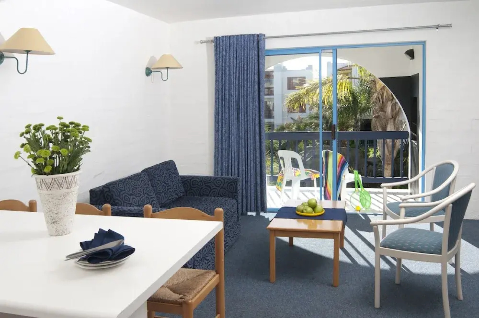 Club Mykonos Athenian Cascades