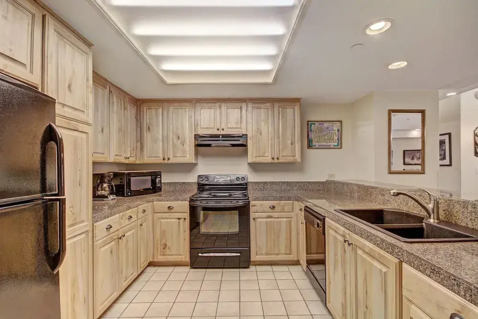 2br  Sleeps 5 - Perfect For Families, At Base Of Peak 5 2 Bedroom Condo by RedAwning