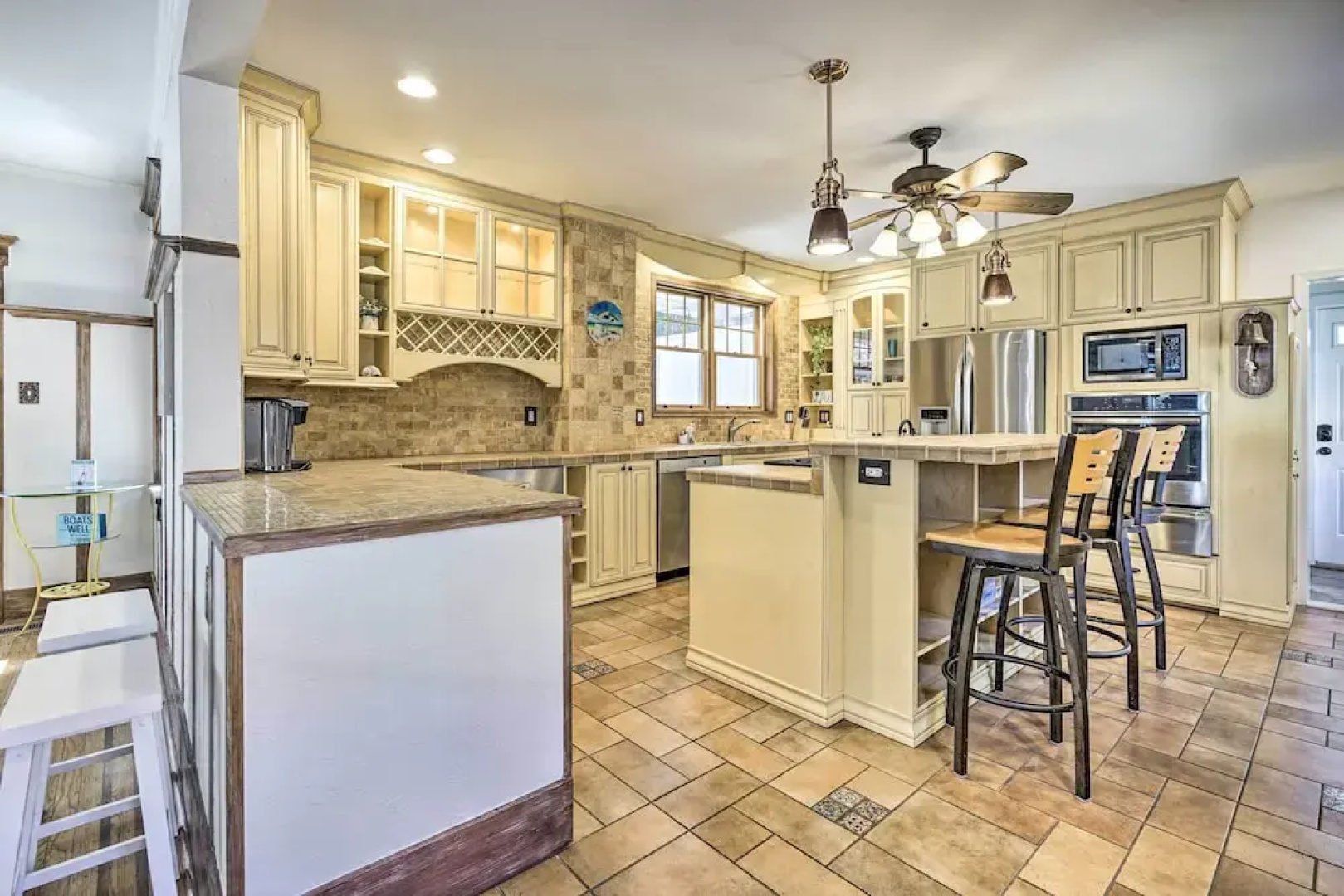 Idyllic Atlantic City Home - 1 Block to Beach