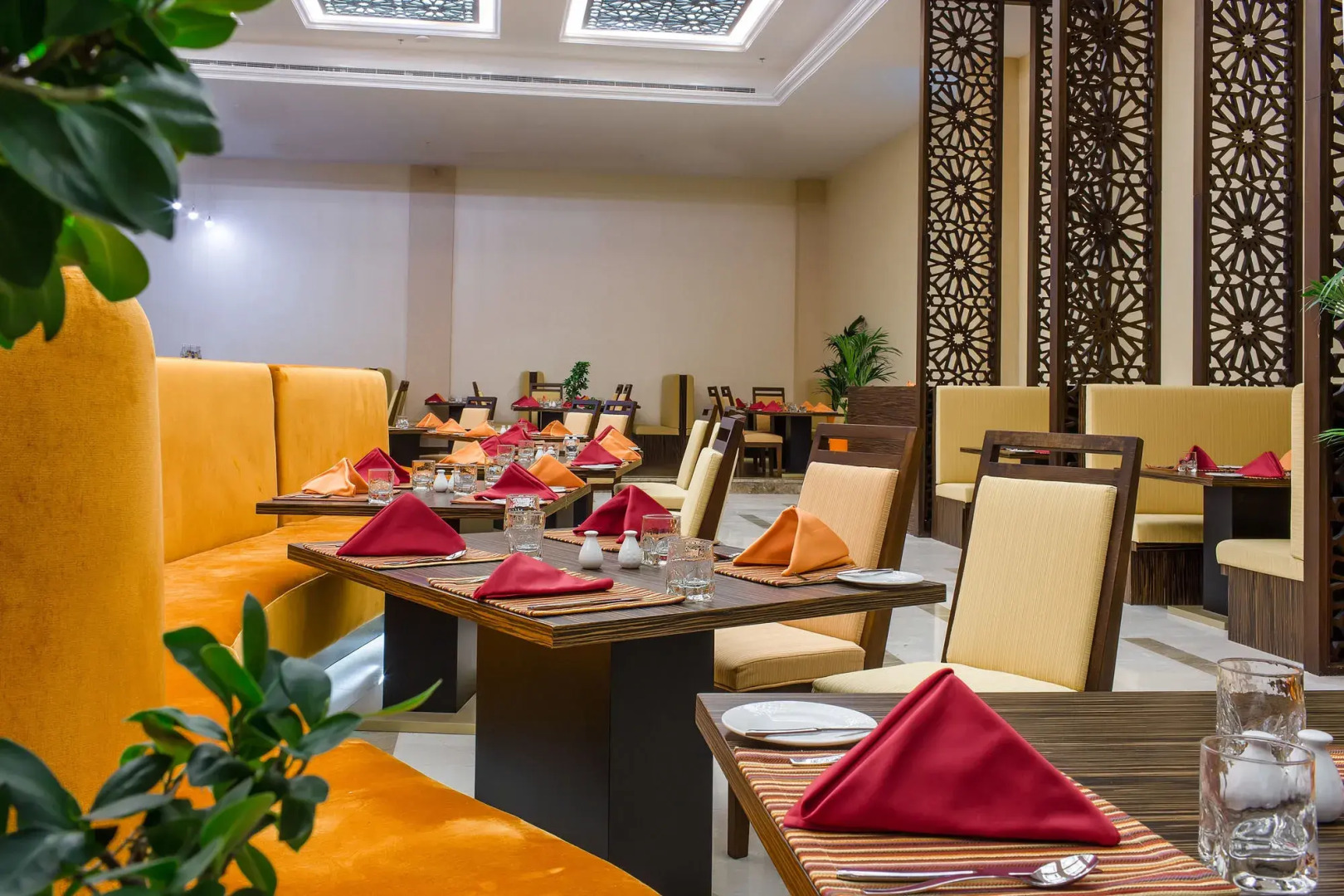 Western Hotel - Madinat Zayed