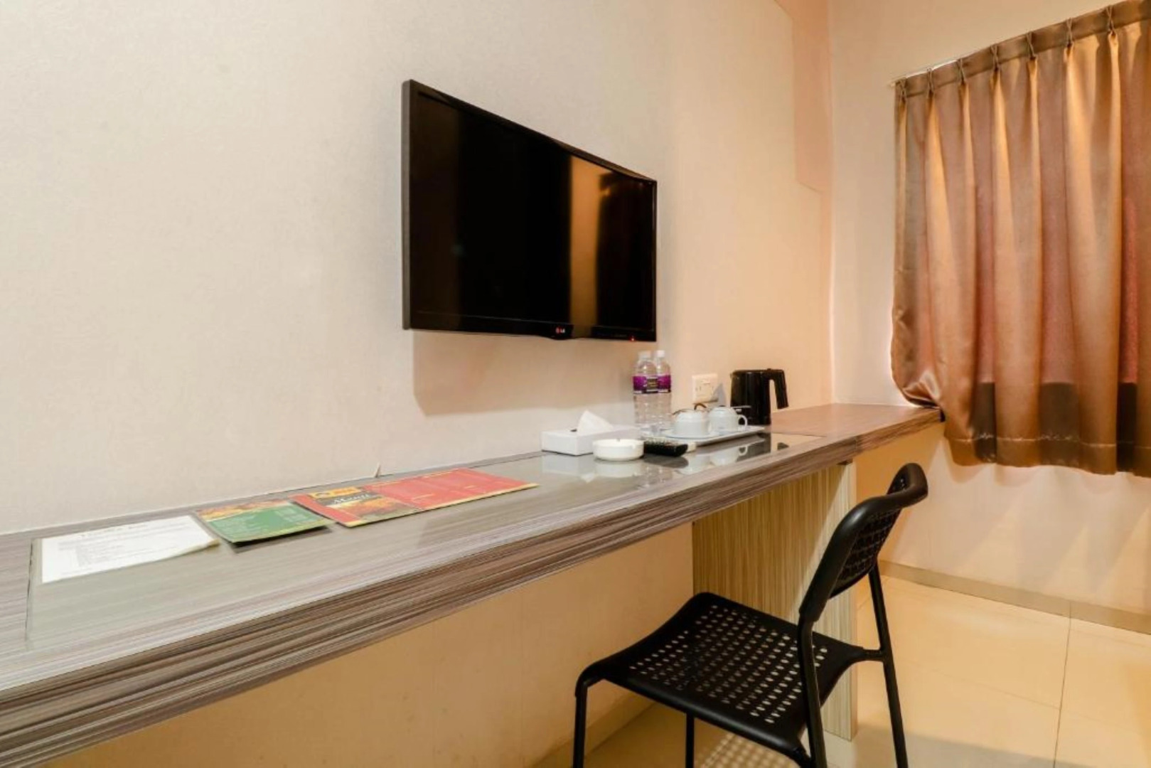 Lovina Inn Hotel Batam