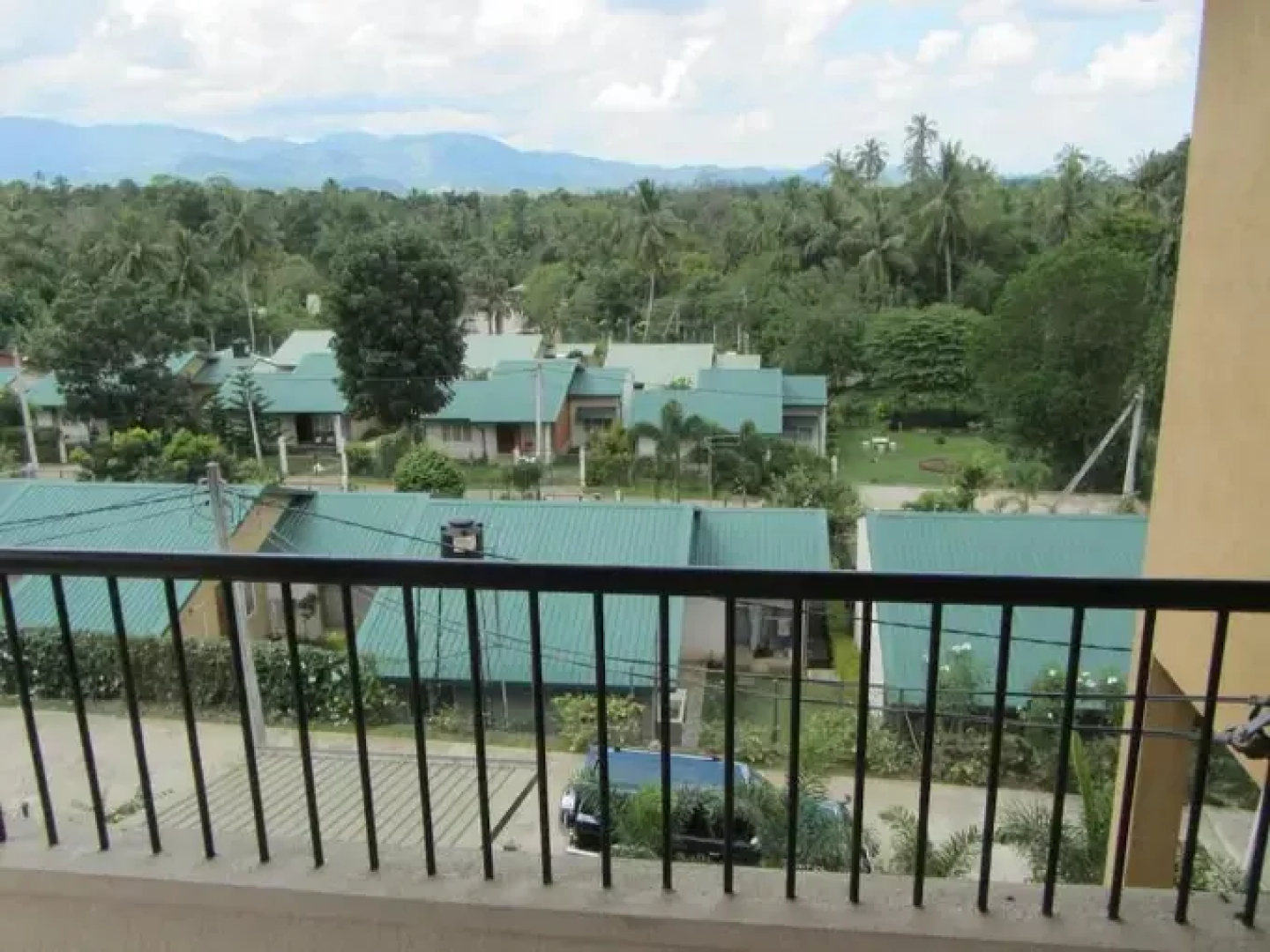 Victoria Range Villas