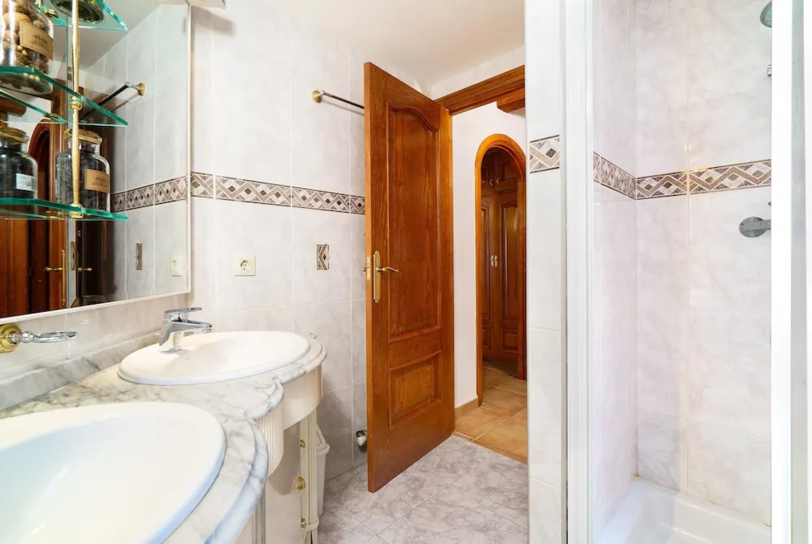 Book It Villa Ballerina