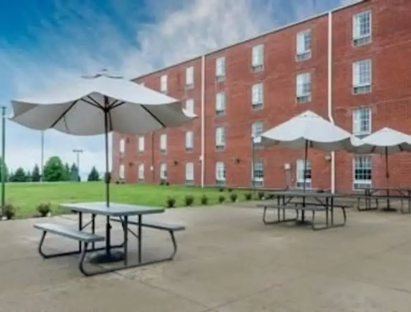 Ramada Morgantown Hotel & Conference Center