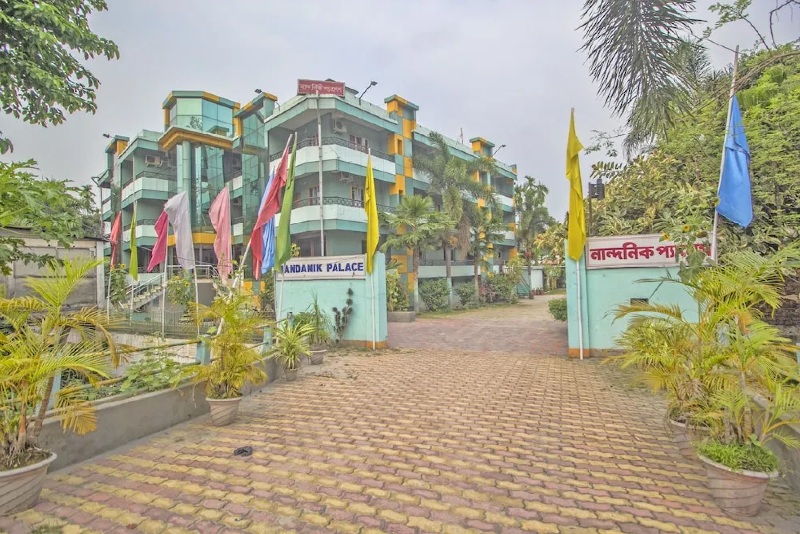 Hotel Nandanik Palace by OYO Rooms