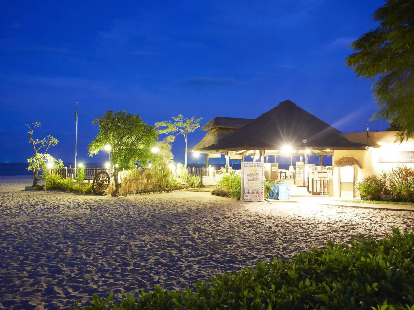 Centara Life Cha-Am Beach Resort Hua Hin