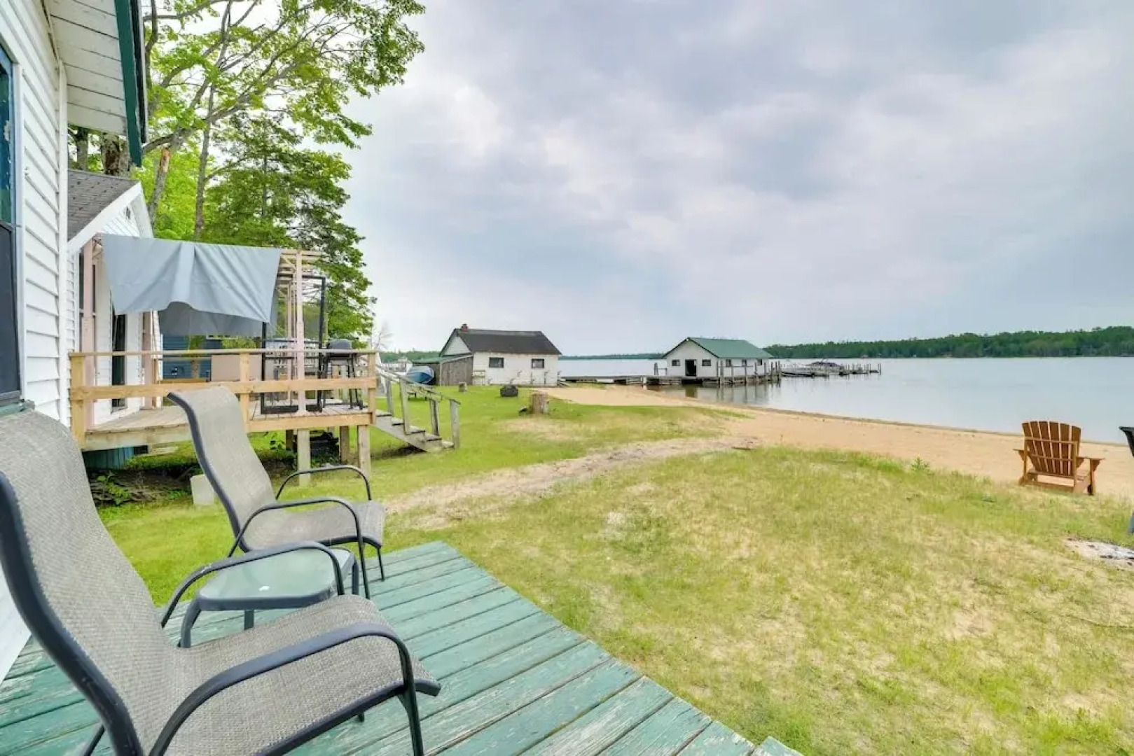On Lake Huron: Pet-friendly Cabin in Cedarville!
