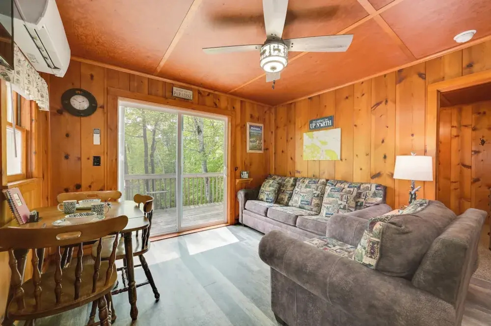 Cozy Carp Lake Cottage w/ Dock, Kayaks & Fire Pit