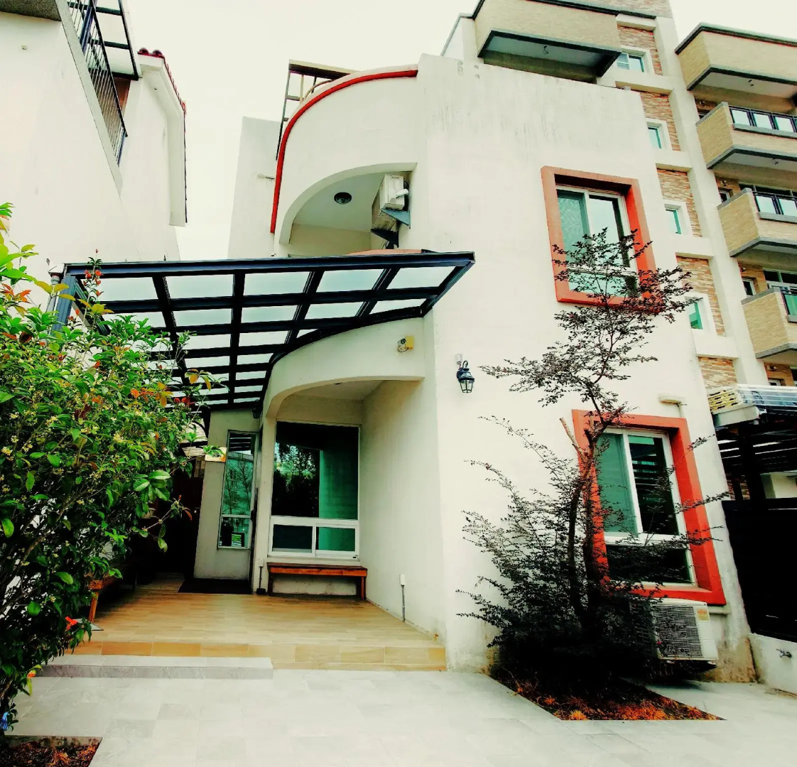 Soft Travel Hostel